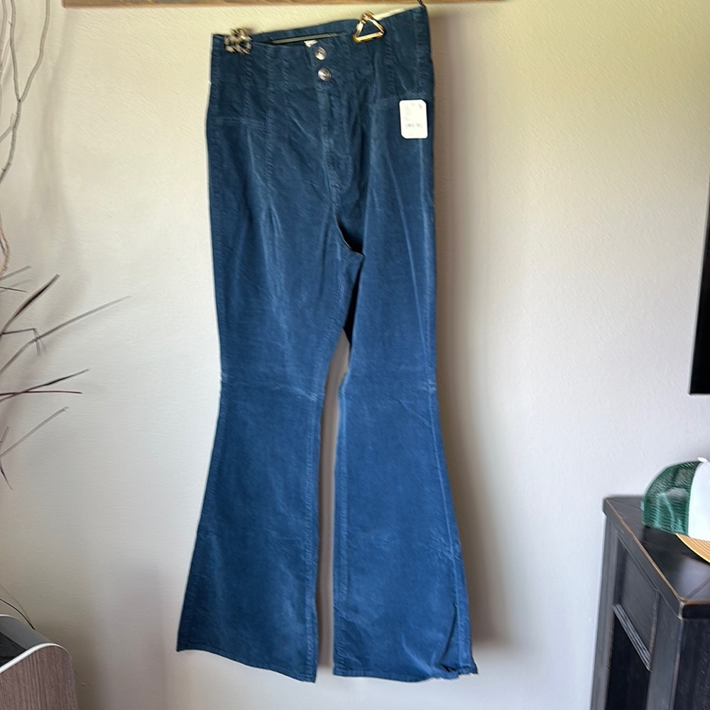 We the free flare